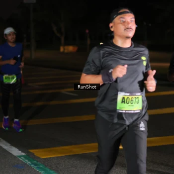 Runner Photo 5645749