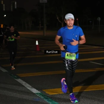 Runner Photo 5645755