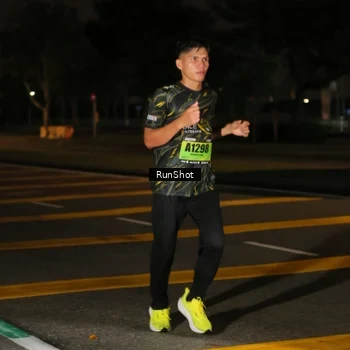 Runner Photo 5645784