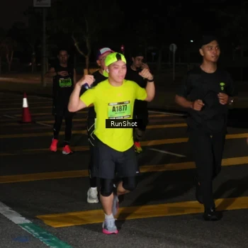 Runner Photo 5645821