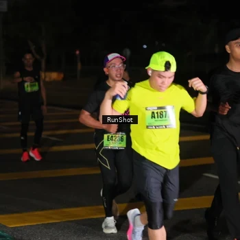 Runner Photo 5645830