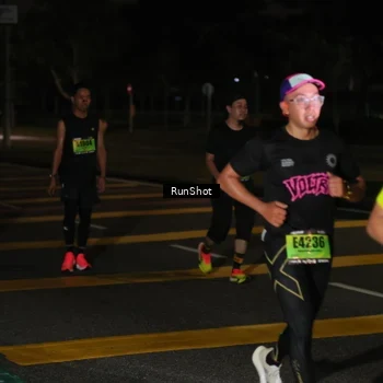 Runner Photo 5645832
