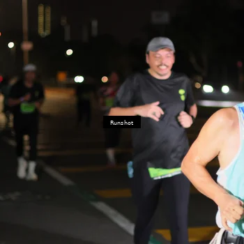 Runner Photo 5645863
