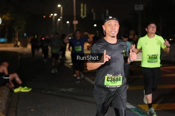 Runner Photo 5645943