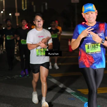 Runner Photo 5645998