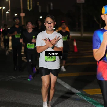 Runner Photo 5646003