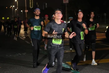 Runner Photo 5646019