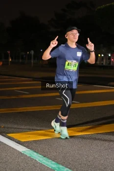 Runner Photo 5646021