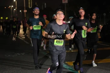 Runner Photo 5646022
