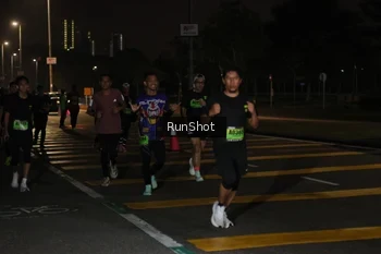 Runner Photo 5646054