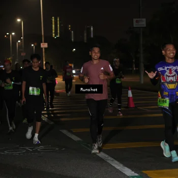 Runner Photo 5646062