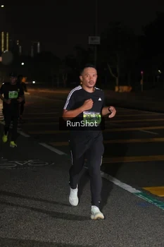 Runner Photo 5646430