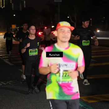 Runner Photo 5646612