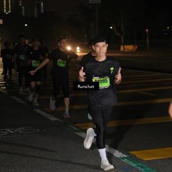 Runner Photo 5646727