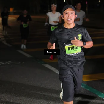 Runner Photo 5646781
