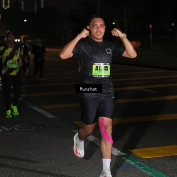 Runner Photo 5646817
