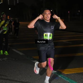 Runner Photo 5646820