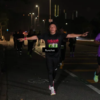 Runner Photo 5646949