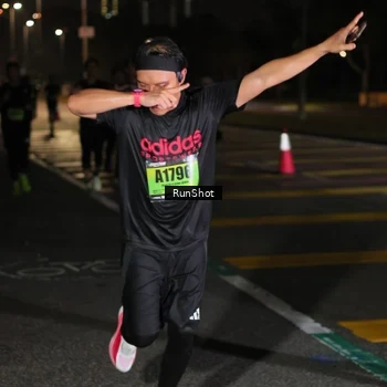 Runner Photo 5646963