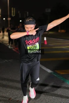 Runner Photo 5646966