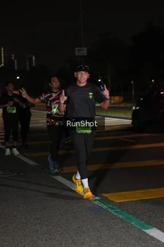 Runner Photo 5646975