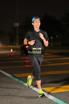 Runner Photo 5647070