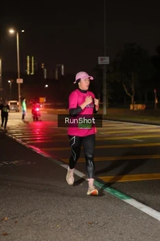 Runner Photo 5647074