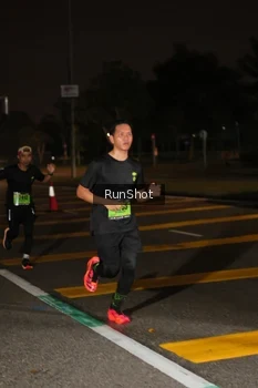 Runner Photo 5647253