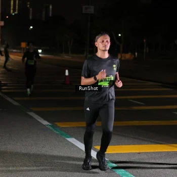 Runner Photo 5647299