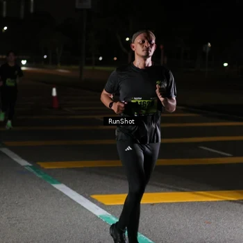 Runner Photo 5647307