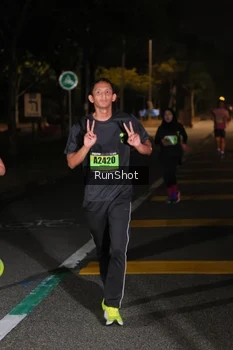 Runner Photo 5647368