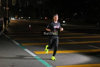 Runner Photo 5647370