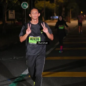 Runner Photo 5647373
