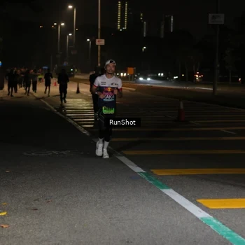 Runner Photo 5647378
