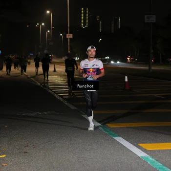 Runner Photo 5647389