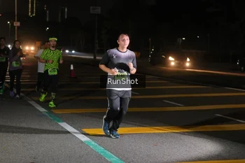 Runner Photo 5647565