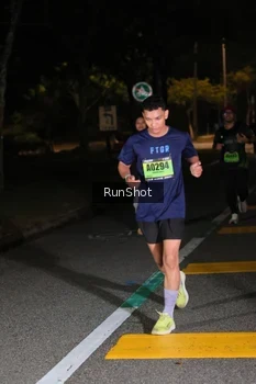 Runner Photo 5647775