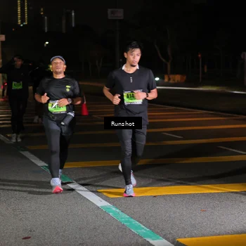 Runner Photo 5647944
