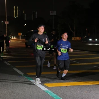 Runner Photo 5648002
