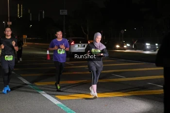 Runner Photo 5648070