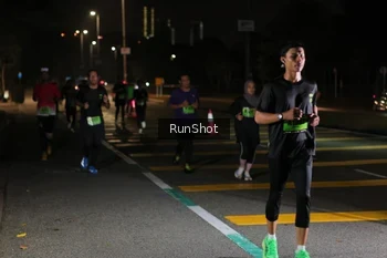 Runner Photo 5648072