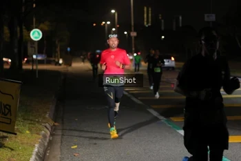 Runner Photo 5648097