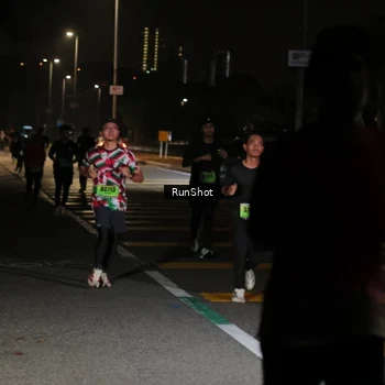 Runner Photo 5648117