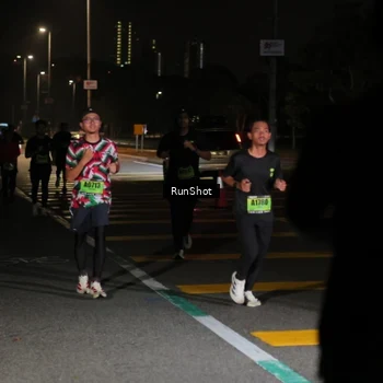 Runner Photo 5648123