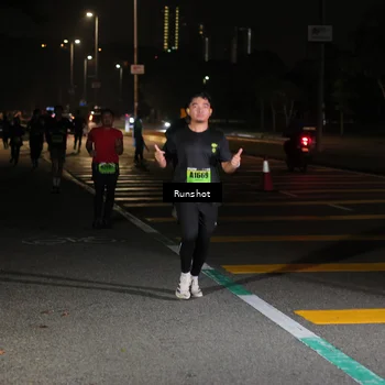 Runner Photo 5648174