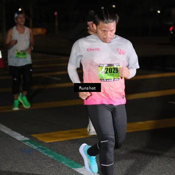 Runner Photo 5648217