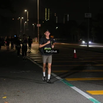 Runner Photo 5648227
