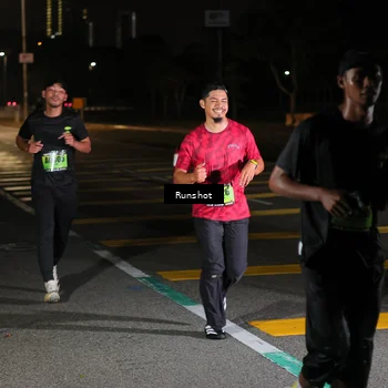 Runner Photo 5648396