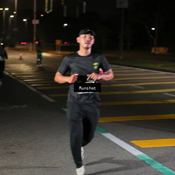 Runner Photo 5648407