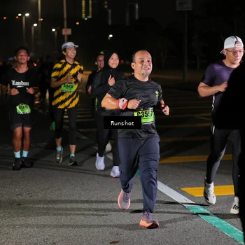 Runner Photo 5648514